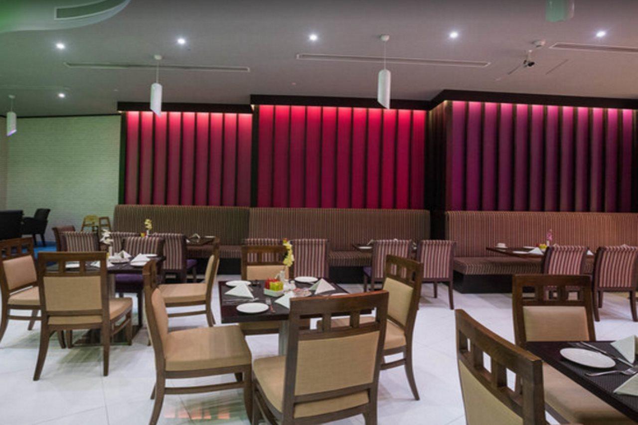 Raintree Rolla Hotel Dubai Exterior foto
