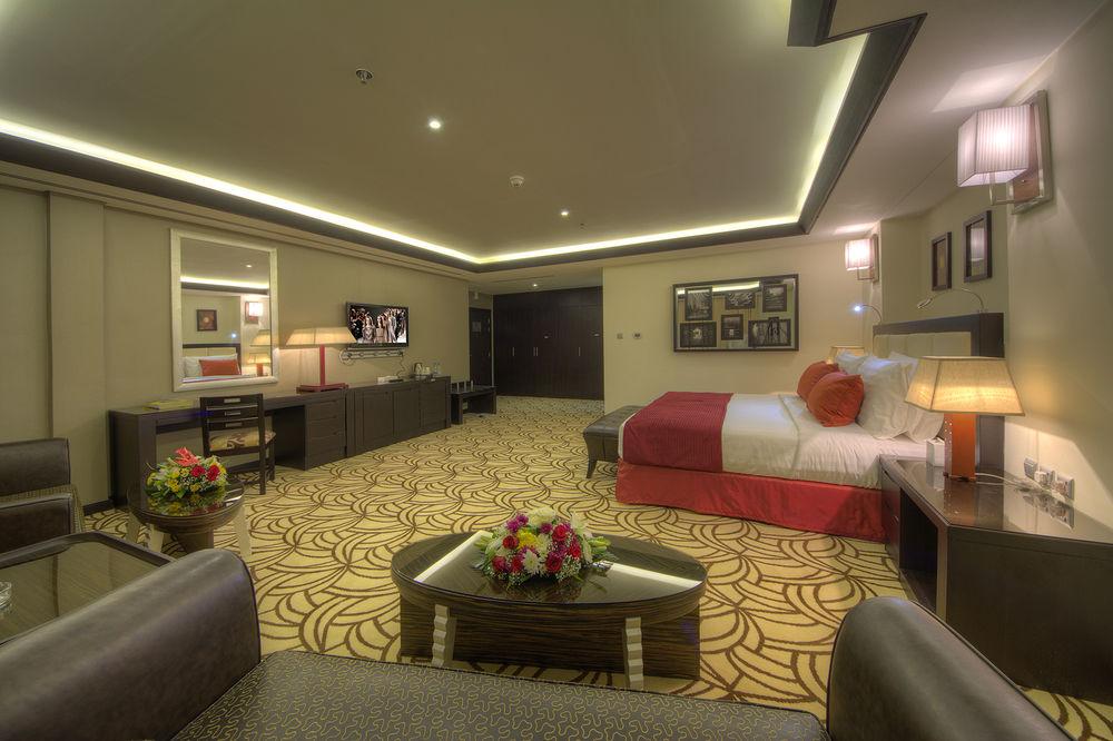 Raintree Rolla Hotel Dubai Exterior foto