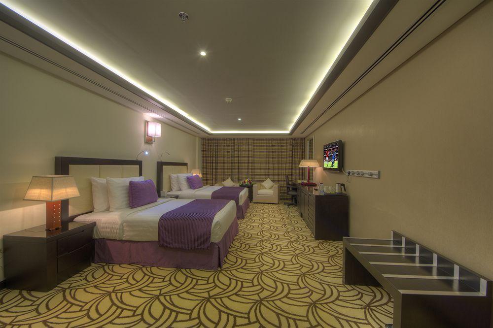 Raintree Rolla Hotel Dubai Exterior foto