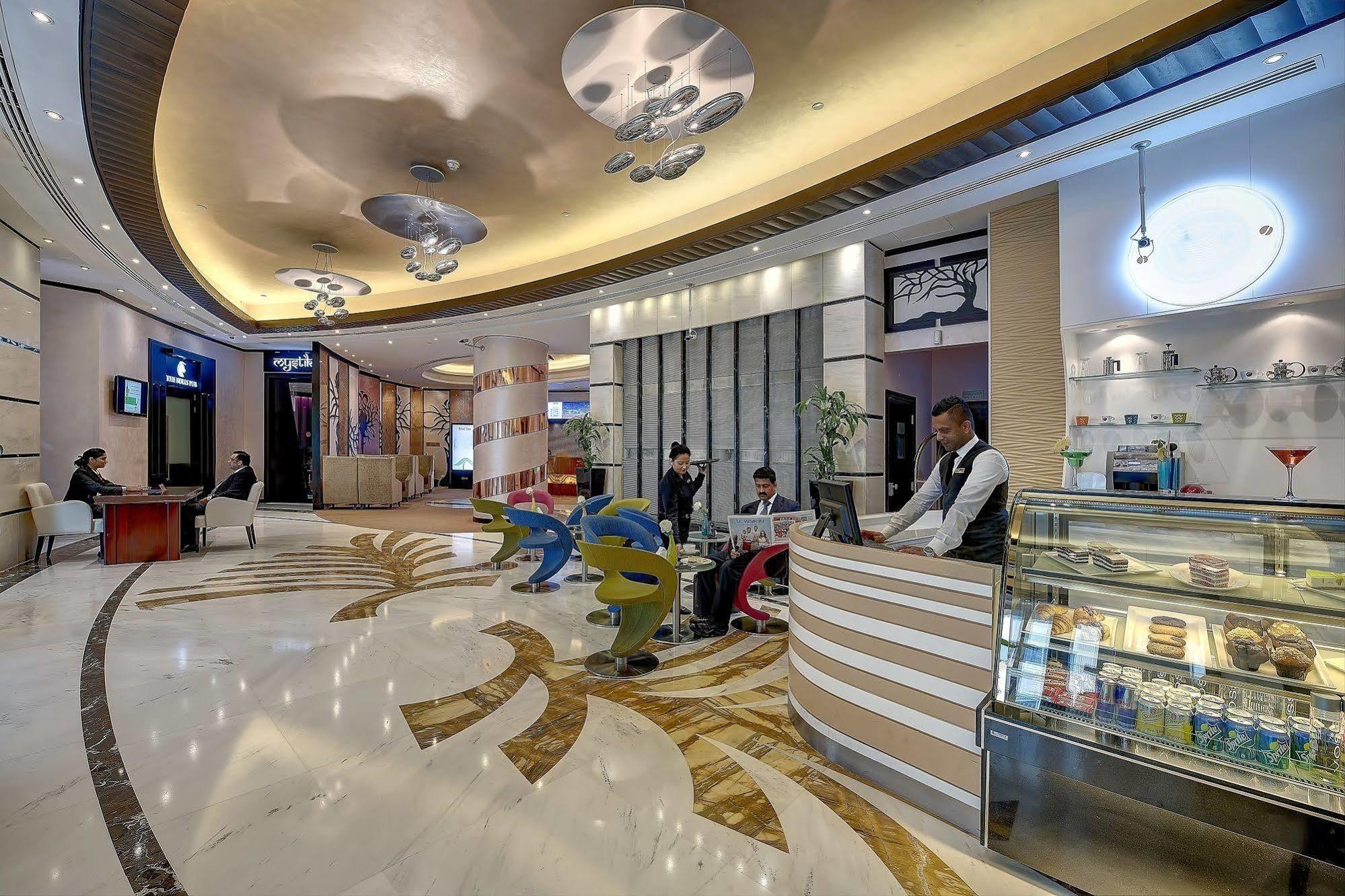 Raintree Rolla Hotel Dubai Exterior foto